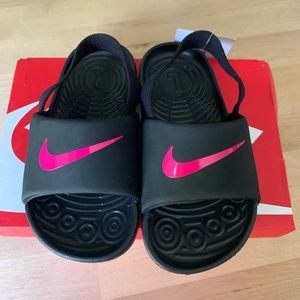 Nike Kawa slides toddler size 8. Brand new, never worn